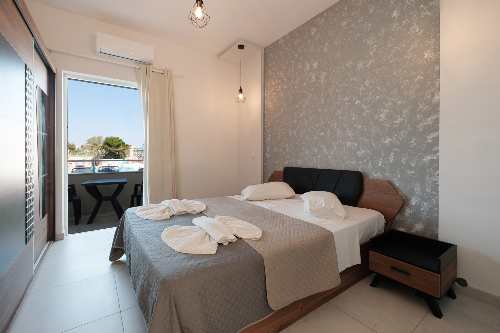 Tiara Holidays - Paradise Hotel Apartments Sidari - Superior Studio Pool View